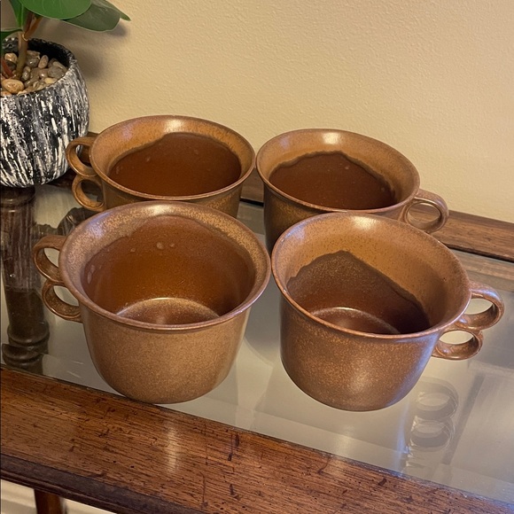 Bennington Vermont Potters Rustic Brown Stoneware Trigger Handle Mugs Set - Picture 7 of 9